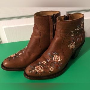 Shyanne Millie Embroidered Brown Leather Western Ankle Boots • Womens Size 6.5 M